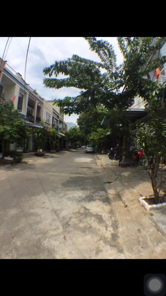 Xi Trum Hotel *